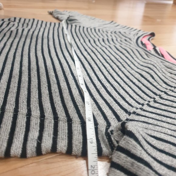 Stripe Sweater - Picture 8 of 10